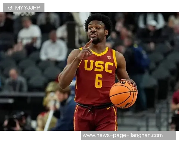 名嘴点评布朗尼实力超越次轮末水平批评利用他打压黑老詹的人应感羞愧 名嘴点评布朗尼实力超越次轮末水平批评利用他打压黑老詹的人应感羞愧